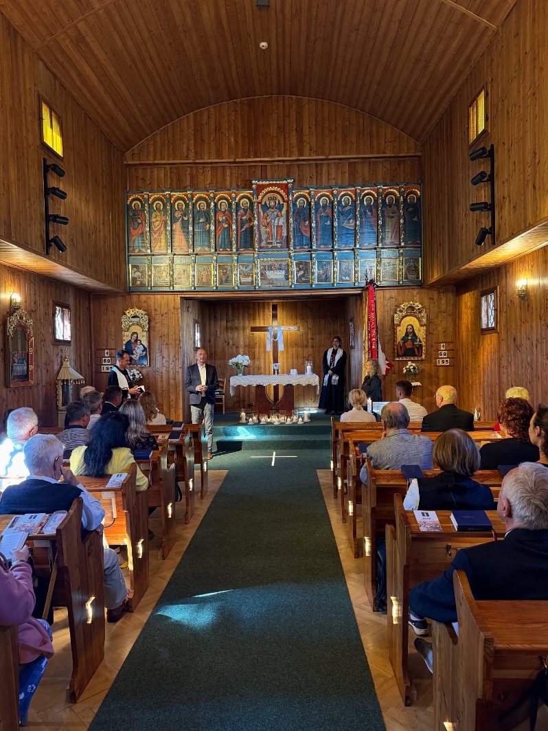 Může jít o obrázek 10 lidí